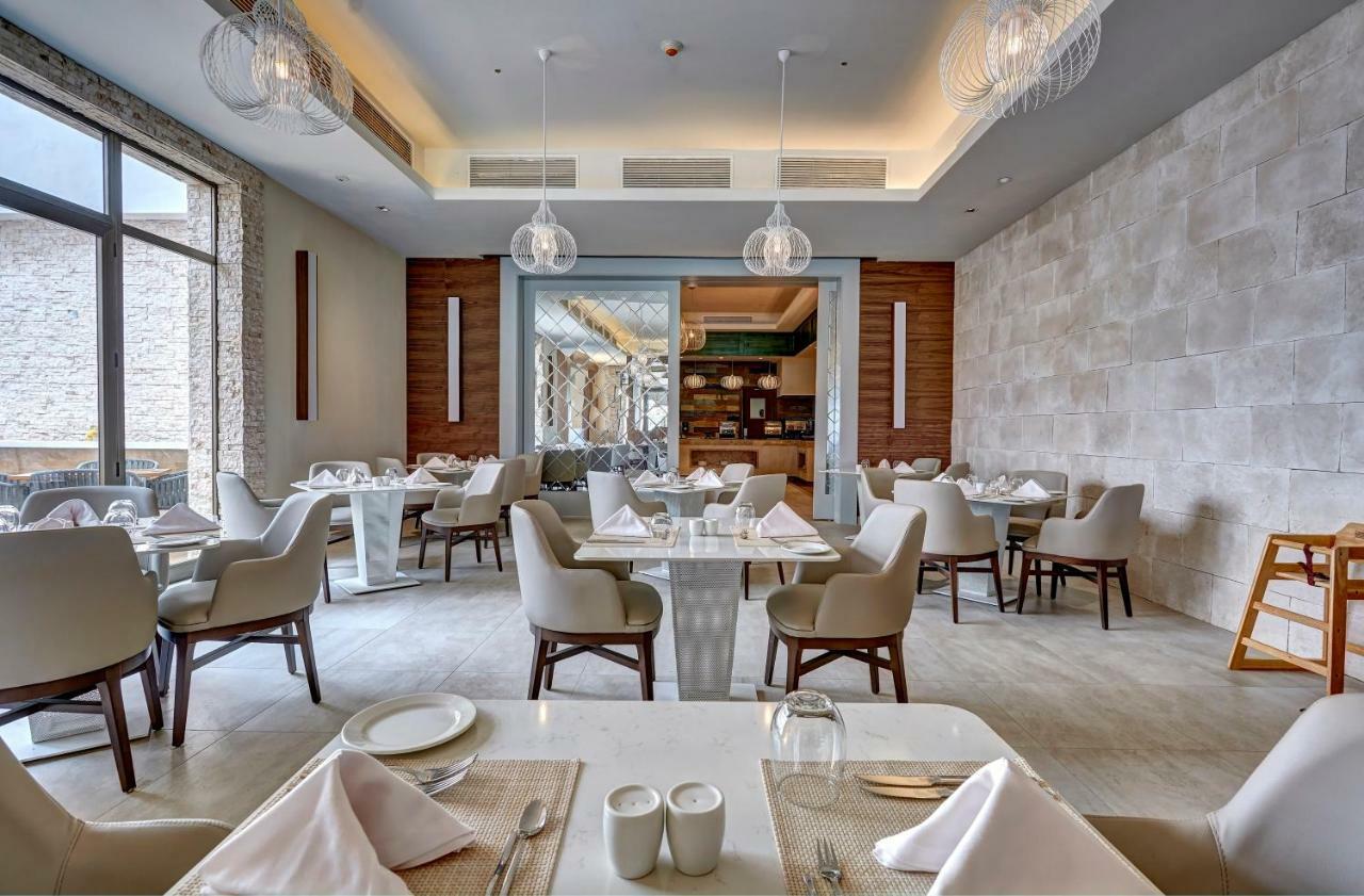 Royalton Antigua, An Autograph Collection All-Inclusive Resort Файв-Айлендс-Виллидж Экстерьер фото